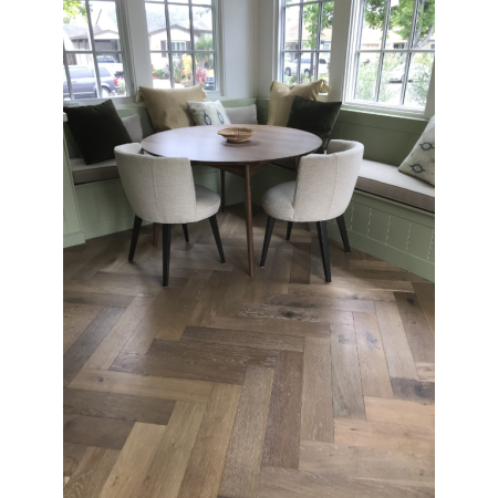 HERRINGBONE